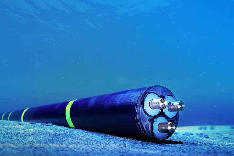 Así se fabrican los cables submarinos que dan vida a Internet - LA NACION