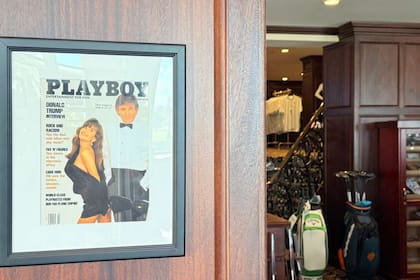 Una tapa de Playboy con la imagen de Donald Trump en el Trump National Doral Miami.