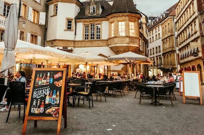 El centro de Neuchâtel, Suiza