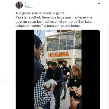 Una usuaria subió el video del joven que vende frutillas en la peatonal de San Luis al que quisieron decomisarle la mercadería y el video se viralizó
