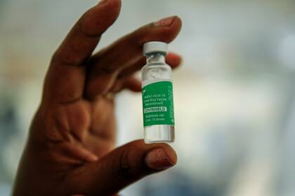 Una vacuna contra el coronavirus fabricada por el Serum Institute of India, en Machakos, Kenia, el 24 de marzo del 2021