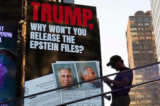 Trump firmó la nueva ley y se enfrenta a otro desafío frente al caso que más lo complica