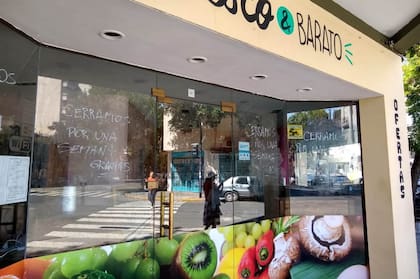 Una verdulería en Palermo que decidió cerrar sus puertas una semana