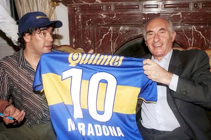 Diego Maradona y Fernando de la Rúa