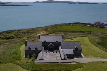 Una vista aérea de la casa principal de Horse Island