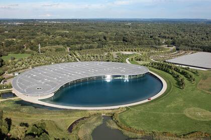 Una vista aérea de la sede de McLaren ubicada en las zonas rurales de Oxfordshire y Northamptonshire