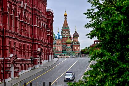 Una vista de la Catedral de San Basilio en medio de la escalada de tensiones entre el Kremlin y el jefe del grupo paramilitar ruso Wagner, en Moscú, Rusia el 24 de junio de 2023