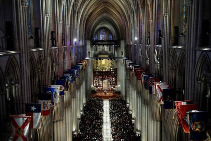 Una vista de la Catedral Nacional, en Washington DC, dónde se desarrolla el funeral de George H.W. Bush