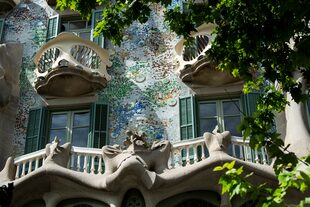 Una vista de la fachada de la Casa Batlló del arquitecto Antoni Gaudí.