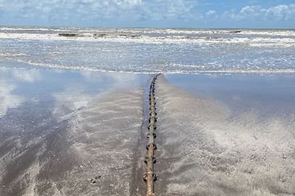 Una vista de la llegada del acceso del cable submarino Tannat a la costa bonaerense de Las Toninas, el punto de conexión de la Argentina con Internet