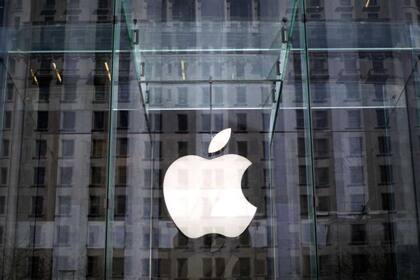 Una vista del local de Apple en la Quinta Avenida en Nueva York