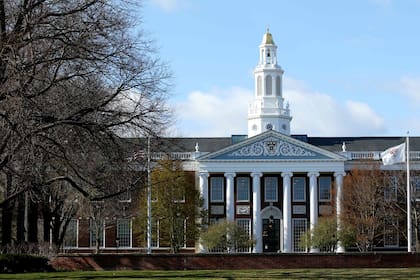 Una vista general del campus de la Universidad de Harvard en Cambridge, Massachusetts