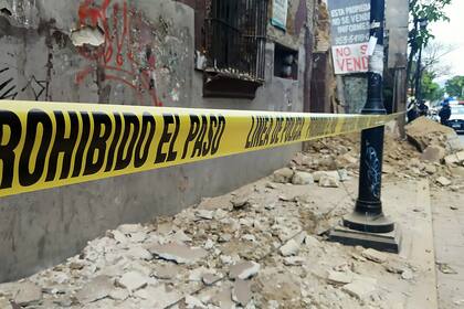 Una vivienda dañada por el sismo en Oaxaca