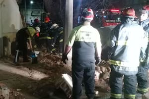 Un escape de gas, explosión y derrumbe en Monte Castro dejó tres heridos