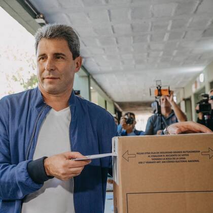 Uñac votó en Pocito