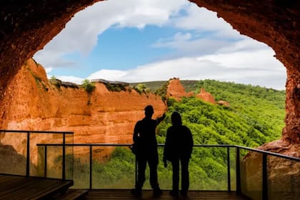 Unas 200 mil personas visitaban anualmente la antigua mina romana de Las Médulas