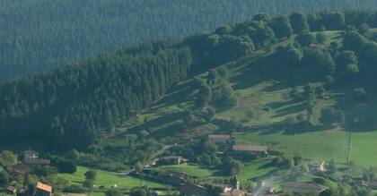 Unas horas antes del servicio, Arginzoniz se escapa del restaurante y se va unas horas al monte para relajarse
