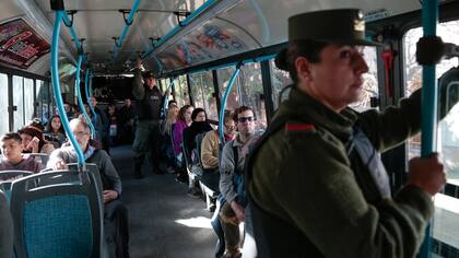 Gendarmería Nacional y la policía custodiaron 200 unidades