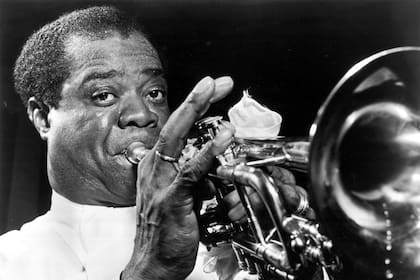 UNITED STATES - JANUARY 01: Photo of Louis ARMSTRONG (Photo by William Gottlieb/Redferns)
