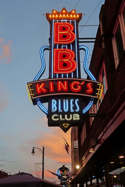 Uno de los bares clásicos de Memphis: música, baile y comida sureña desde 1991