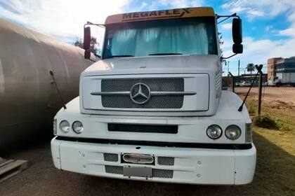 Uno de los camiones que forma parte de los lotes a rematar