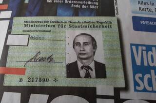 La traumática experiencia de Putin como espía que dio origen a un autócrata despiadado