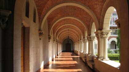 Uno de los claustros benedictinos en San Fernando