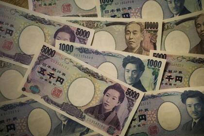 Japón tiene apego a su moneda, y menos del 40 por ciento de los pagos en ese país se procesan con tarjetas, códigos o teléfonos