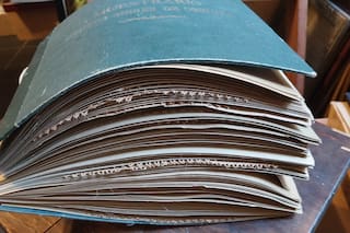 Primeras ediciones, libros artesanales y piezas únicas en la Feria del Libro Raro