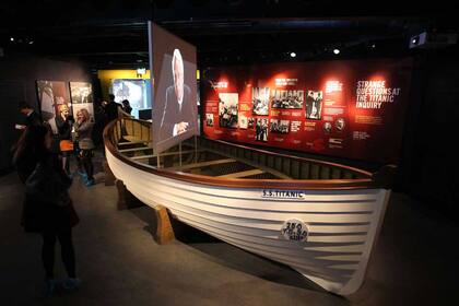 Uno de los escasos botes salvavidas