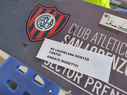 Uno de los folletos que sobrevolaron la zona de plateas del Nuevo Gasómetro antes del partido entre San Lorenzo y Talleres