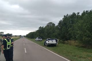 Un intendente de La Pampa murió en un choque con un camión: se desprendió el hidráulico y lo golpeó