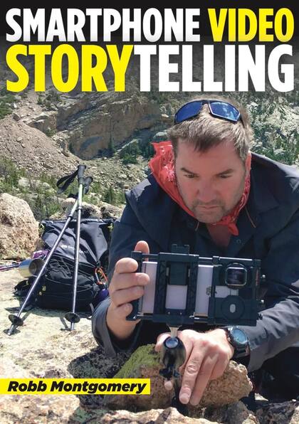 Uno de los libros sobre periodismo móvil publicados por el realizador