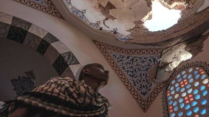 Uno de los mausoleos de la histórica mezquita de al-Negashi resultó dañado en el actual conflicto de Tigray