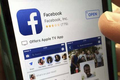 Facebook apoya a diversas organizaciones periodísticas como Rappler, pero los esfuerzos no son suficientes para contrarrestar la epidemia de fake news