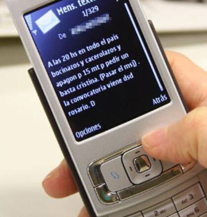 Uno de los mensajes de texto que circuló con la convocatoria