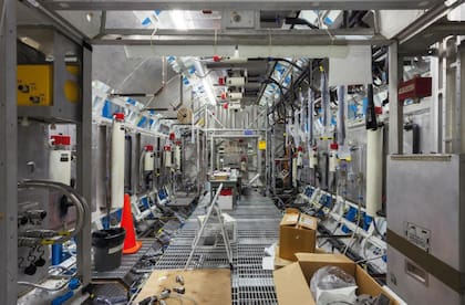 Uno de los pasillos de la Estación Espacial cuando estaba en construcción, en las instalaciones de la NASA en Alabama