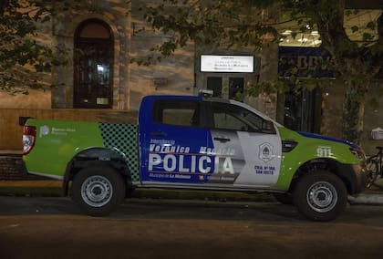 Uno de los patrulleros, anoche, en la Matanza