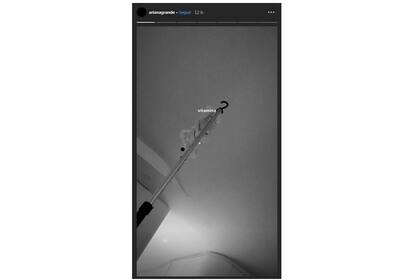 Uno de los posteos de Ariana Grande que preocupó a sus fans