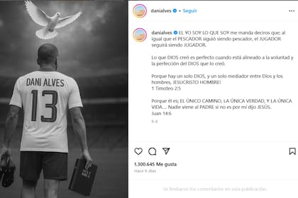 Uno de los posteos de Dani Alves