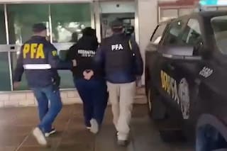 Cayó una banda de hackers que robaba bases de datos personales y las vendía al mejor postor