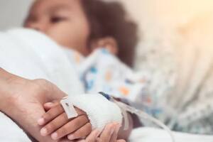 Uno de los principios más importantes es que a los niños hay que decirles siempre la verdad, aunque adaptada a su edad, afirmó la psicooncóloga Valeria Moriconi