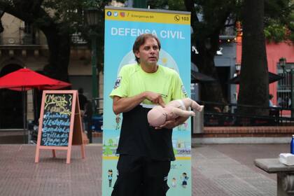 Uno de los profesionales a cargo de las capacitaciones