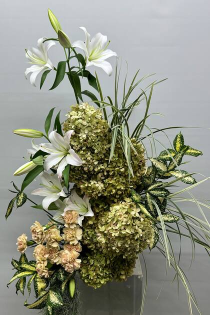 Uno de los ramos cuyo proceso de creación puede observarse en sus redes sociales.