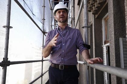 Uno de los responsables de la obra es Juan Vacas, subsecretario de Patrimonio Urbano, quien considera al edificio como "una pieza muy central" del patrimonio porteño