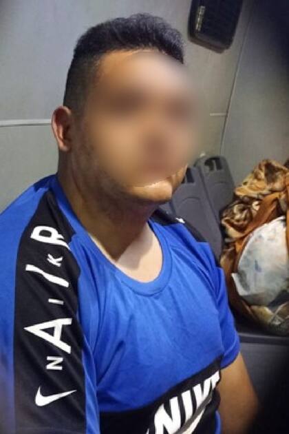 Uno de los sospechosos detenidos