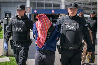 Los secretos de la “asesora espiritual” y la banda que contaminaba aviones con cocaína