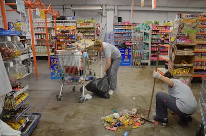 Uno de los supermercados saqueados