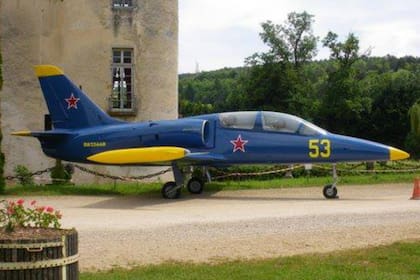 Uno de los tantos aviones de combate que se encuentran en posesión de Pont