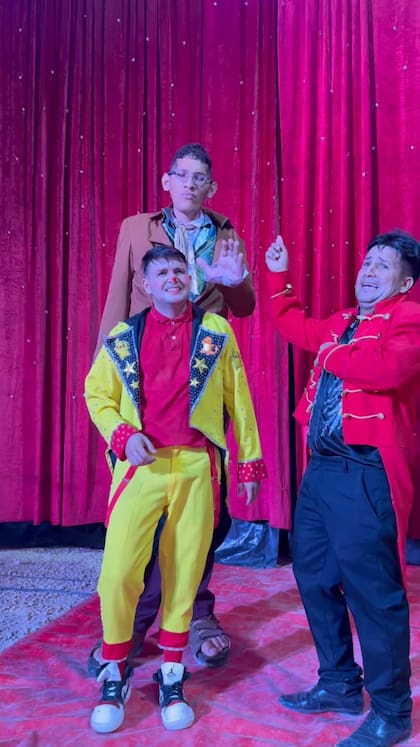 Uno de los trabajos que hoy tiene Jeison Rodríguez es como integrante de una troupe de circo